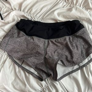 Lululemon low rise speed up shorts. 2.5